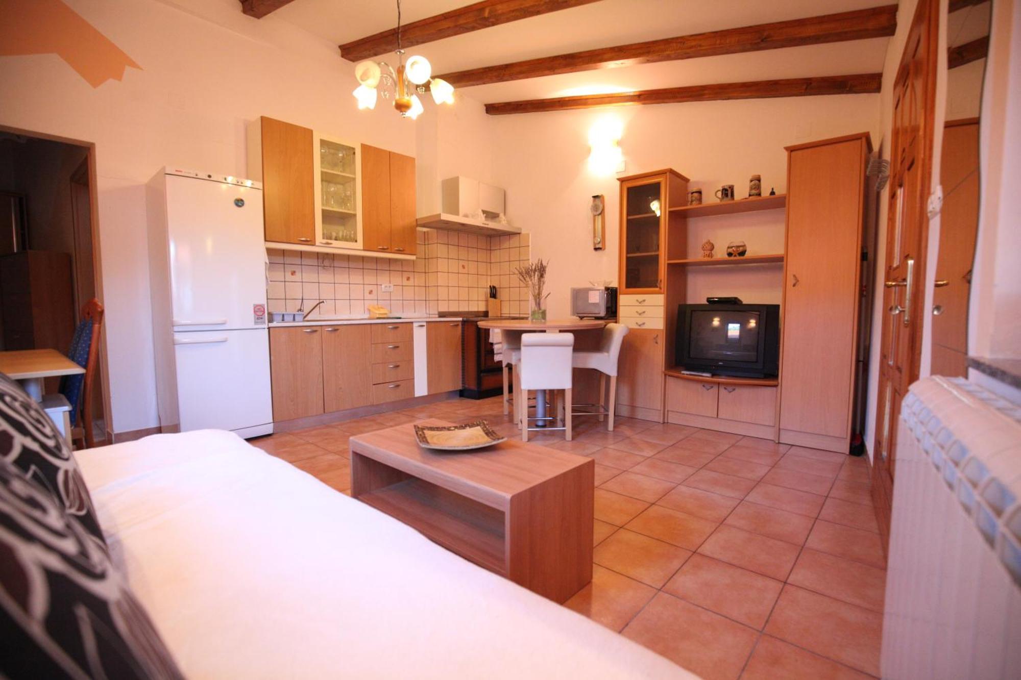 Rooms And Apartment Ambrozic Vremski Britof Экстерьер фото